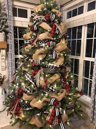 I constructed a gingerbread box around the base of my tree, and then i adorned the branches with fondant snowflakes covered with festive. 40 Most Fabulous Christmas Tree Decoration Ideas