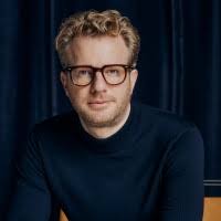 70+ "Dr. Robert" profiles