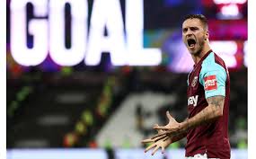 Manchester city's ilkay gundogan was a finalist, too. 1 3 Milliarden Fur Neue England Machte Fruher Schluss Arnautovic Hat Noch Acht Tage Zeit Peterlinden Live