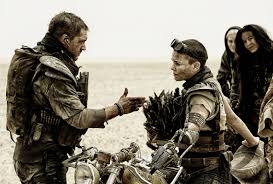 Un important différend financier a opposé le réalisateur george miller et le studio warner, producteur du film. Tom Hardy On Life As The New Mad Max The New York Times