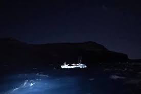 Boat in the middle of the ocean at night. Michelle S Boat In Middle Of The Night Abc News Australian Broadcasting Corporation