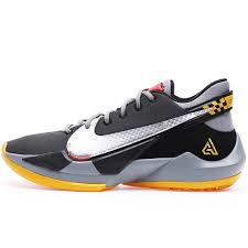 Giannis antetokounmpo is an actor, known for dead europe (2012), finding giannis (2019) and the nba on tnt (1988). Nike Zoom Freak By Giannis Antetokounmpo Online Bestellen Kickz