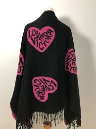 Victoria S Secret Blanket Fringed Black Pink Love Victoria Hearts 62x53 Victoriassecret Pink Love Black Pink Modern Outfits