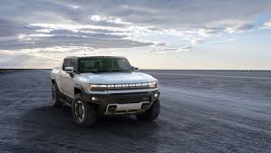 There's reason to think, with the popularity of tesla's cybertruck and rivian's offerings, that this may end up being a pickup, rather than a more traditional suv. 2022 Gmc Hummer Ev Review Ratings Specs Prices And Photos The Car Connection