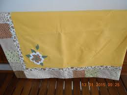 Caminho De Mesa Com Canto Mitrado Toalha De Mesa 1 60x1 160 Em Patchwork Acabamento No Canto Mitrado Bordada Toalhas De Mesa Em Patchwork Toalha De Mesa Toalhas