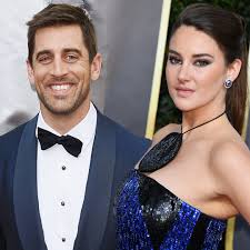 So glaubt shailene woodleys freund aaron rodgers. Why Shailene Woodley And Aaron Rodgers Wedding Plans Are On Hold E Online