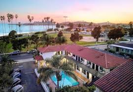 Santa barbara hotel group's inviting collection of hotels and inns embodies the enchanting essence and friendly spirit of our coastal california paradise. Top 15 Dog Friendly Hotels In Santa Barbara 2020 Boutique Travel Blog