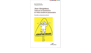 Check spelling or type a new query. Jeux Dangereux Violences Et Harcelement En Milieu Scolaire Et Parascolaire Connaitre Comprendre Prevenir Cochet Francoise Livres Amazon Fr