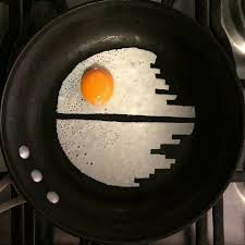 Michele Baldini Of Mexico Posts Pictures Of Fried Eggs That Look Like Art On His Instagram Page The Eggs Hibit Https Www Dail Fried Egg Pan Sizes Breakfast