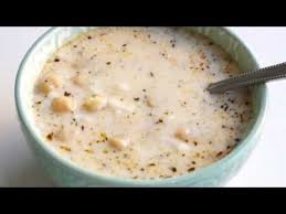Joghurtsuppe Mit Kichererbsen Und Reis Turkische Art Rezept Einfach Und Lecker Youtube Einfach Lecker Turkische Suppen Lebensmittel Essen