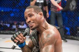 Atualmente, o atleta integra o brave cf e atuou. Campeao Dos Penas Dispara Contra Brasileiro Lucas Mineiro Antes De Luta No Brave 24 Ele E Um Vilao Tatame