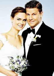 Pin By Alayna Holland On Cute Bones Actors Booth And Bones Bones Tv Show