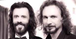 Riflettori su...di Silvia Arosio: FABIO ARMILIATO canta “L'infinito” di  Giacomo Leopardi musicato da Giovanni Nuti