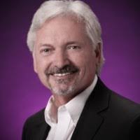 Adam Outen's Instagram, Twitter & Facebook