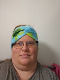 Here is my ear warmer I made myself, very proud , now for mitts to go with  it .