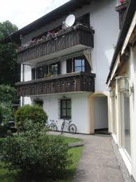 Schöne mietwohnung mit traumhaftem seeblick. Archiv 2 Zimmer Wohnungen Zu Vermieten Krottenkopfstrasse Garmisch Partenkirchen Mapio Net