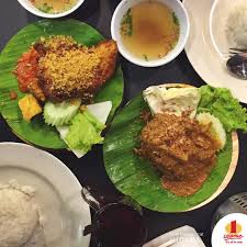 Ayam penyet ap no 15, jalan tengku ampuan zabedah 9/e, section 9, 40200 shah alam. 10 Best Ayam Penyet With Really Good Sambal Spots In Klang Valley Kl Foodie