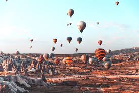 Historias de nuestro planeta a través de la imagen, el objetivo de este certamen fotográfico es revelar historias de la relación del hombre con la naturaleza para fomentar el debate sobre el medio ambiente, el cambio climático y la resiliencia humana. Paisajes Bonitos Del Mundo Los Parajes Naturales Mas Bellos Del Planeta