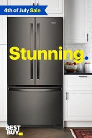 Whirlpool Black Stainless Is Not Only Easy On The Eyes It S Easy On The Smu Black Stainless Appliances Stainless Appliances Kitchen Kitchen Appliance Packages