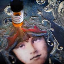 Illuminated Perfume: Sol and Luna