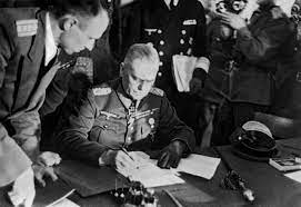 Mai 1945 mit der kapitulation des deutschen reiches endet, steht emil zigel als soldat der roten armee mitten in der schlacht um berlin. Lemo Kapitel Befreiung Und Besatzung