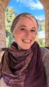 Hi all! 😊 I'm UK-based international pet sitter, who sits free in exchange  for accommodation. I have: ⏰ 8 years experience ✔️ A clean recent DBS  certificate 🩺 Pet first-aid training ✓