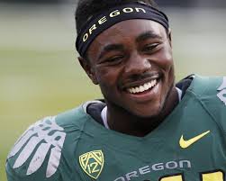 Oregon Ducks running back Kenjon Barner steps into the spotlight