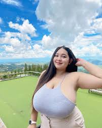 Biene.kb - Busty BBW Influencers - Busty BBW Porn