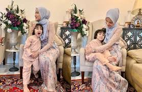 His father competed on fear factor malaysia, hosted his parents posted a first photo to the instagram account they created for him on july 4th, 2016. Myartis Com Myartis My Artis Hanis Zalikha Sebak Bila Dengar Yusuf Minta Diajar Berwuduk