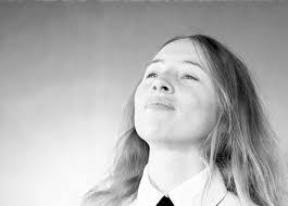 Jessica Leet's Instagram, Twitter & Facebook