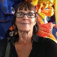 Tracey Bellows's Instagram, Twitter & Facebook