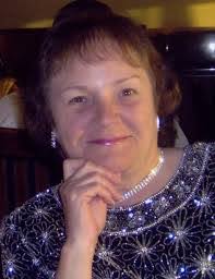 Lillian Manning's Instagram, Twitter & Facebook