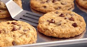 According to hilton, you can freeze the cookie dough and bake them later without needing to thaw. Doubletree By Hilton Chocolate Chip Cookies Family Fun Edmonton