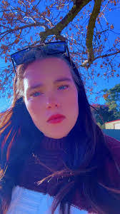 Samara Stewart's Instagram, Twitter & Facebook