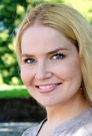 Jacqueline Bruce's Instagram, Twitter & Facebook