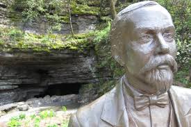 Jack Daniel Distillery Tour with Lynchburg & World's Longest Bar