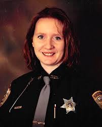 Dianna Lang's Instagram, Twitter & Facebook