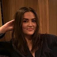 Mia Mcmanus's Instagram, Twitter & Facebook