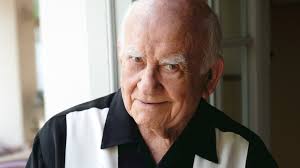 Ed Asner Dead: TV Icon Who Played Lou Grant Was 91