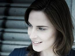 Of Antje Traue HD wallpaper