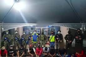 Antara kesan sosial kemasukan pendatang asing tanpa izin ke malaysia ialah berlakunya kejadian jenayah yang melibatkan kaum pendatang ini. Esscom Tahan 8 Pendatang Asing 2 Lelaki Tempatan Di Tawau Air Times News Network
