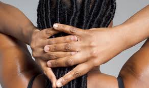Section your hair according to the lock size of your choice starting from the nape, forming a square at the base. 5 Healthy Tips To Help Your Dreadlocks Grow Faster Soul Cap