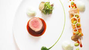 南フランスの家庭料理～鶏むね肉のラタトゥイユ 鶏むね肉、酒、塩、☆黄色パプリカ、☆ピーマン、☆ナス、☆玉ねぎ、☆ズッキーニ、オリーブオイル、ニンニクのみじん切り、生姜のすりおろし、 トマトの水煮缶、 酢、 醤油、 はちみつ、 コンソメ顆粒、塩コショウ by すたーびんぐ ãƒ•ãƒ©ãƒ³ã‚¹æ–™ç†åº— ãƒ«ãƒãƒ³ãƒ‰ã‚·ã‚¨ãƒ« ãŒ10å¹´é€£ç¶šã§ãƒŸã‚·ãƒ¥ãƒ©ãƒ³ã®æ˜Ÿã‚'ç²å¾— ãƒ‹ãƒ¥ãƒ¼ã‚¹ å¤§æž—çµ„