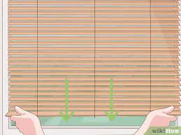 If that still doesn't work, you can manually disengage the cord lock. 4 Easy Ways To Close Blinds Wikihow