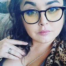 Hot girl is not yet over❣️❣️! Gorgeous @janae_v_helsley wear our "Carolyn  ring" Message us 📨 #escafashions To Be Our Models or  Ambassador❣️❣️#jewellery #shopping #global #usa #unitedstates #france  #canada #shipping #earrings #girls #girlfashions #