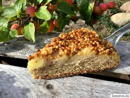 Apfelkuchen Mit Eierlikor Und Haselnussen Aus Meinem Kuchen Und Tortenblog Gesunde Desserts Kuchen Apfelkuchen