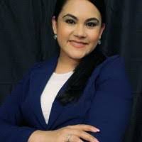 Elizabeth Guardado's Instagram, Twitter & Facebook