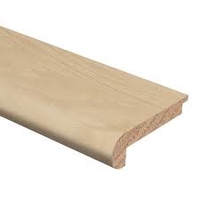Zamma Hickory Vallejo 3 8 In Thick X 2 3 4 In Wide X 94 In Length Hardwood Stair Nose Molding Flush Hardwood Stairs Stair Nosing Hardwood