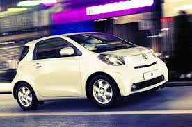 سيارات مصغرة على عكس الصور النمطية أصغر سيارات السوق الروسية