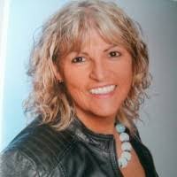 40+ "Anna Karl" profiles